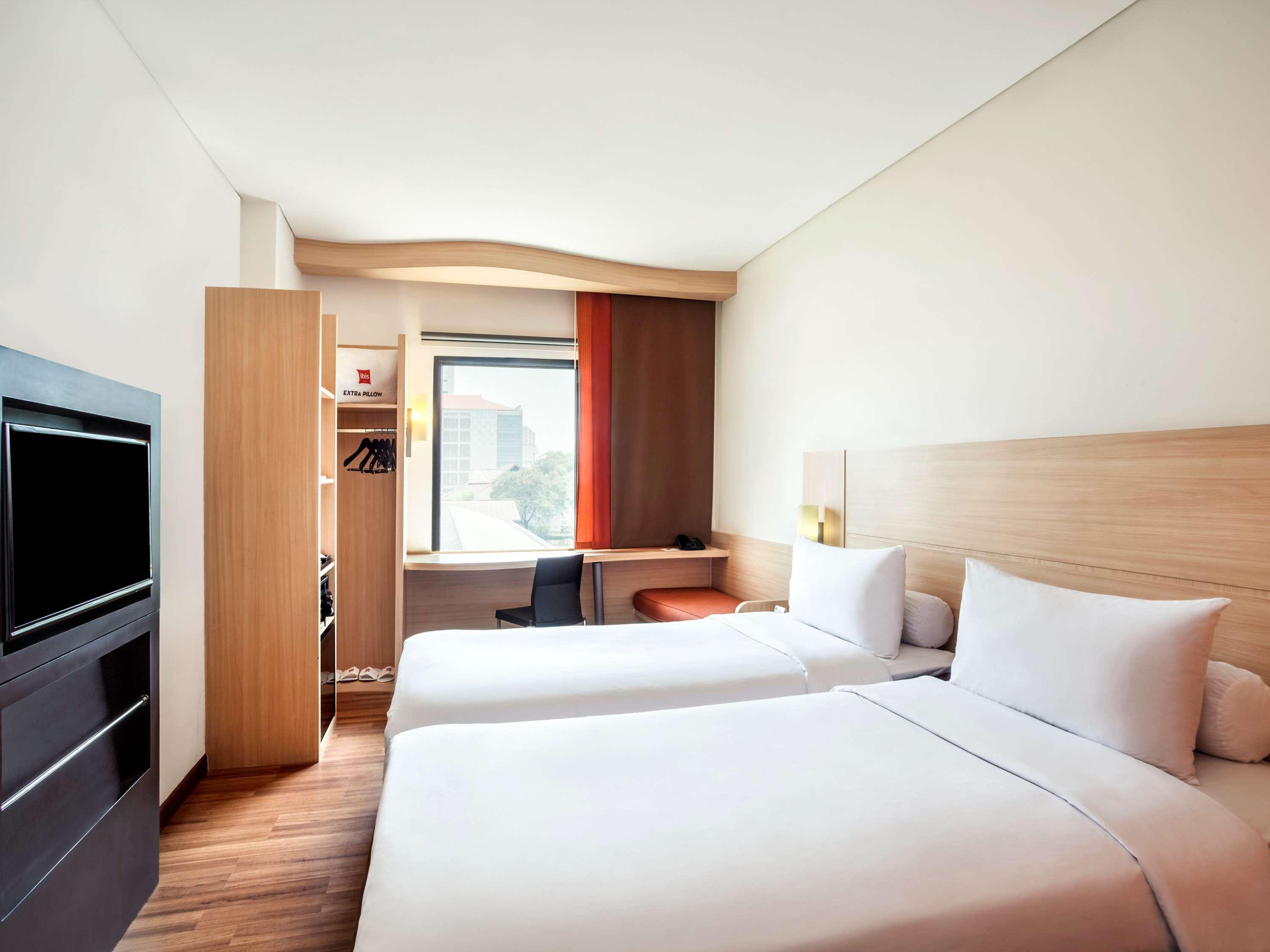 Swiss-Belinn Cawang Jakarta Exterior photo